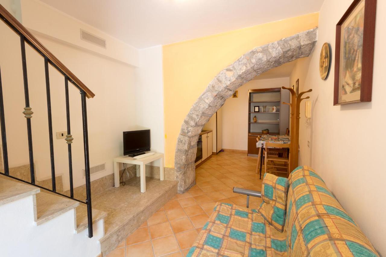 Domus Aurea Borgo House Appartement Cefalù Buitenkant foto